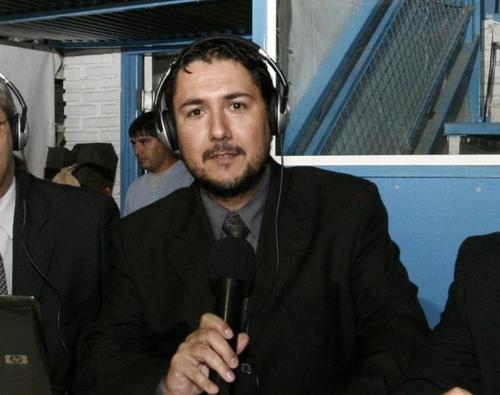 Periodista. Relator de Básquetbol de las transmisiones oficiales de la Liga Nacional y la Liga Argentina - Corresponsal de https://t.co/6uh96bU74B.