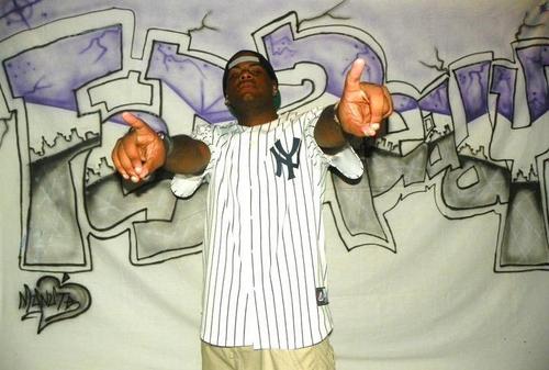 tubuFRdotcom's profile picture. I got my own money,and A strong team im my own men just trying to find the recepie to figure out my destney ..never been a follower,always been a leader