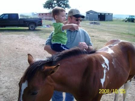 texasjeff's profile picture. Conservative former-soldier looking to pave the way for my family.  Country at heart, but I make my living in technology so work near the city.