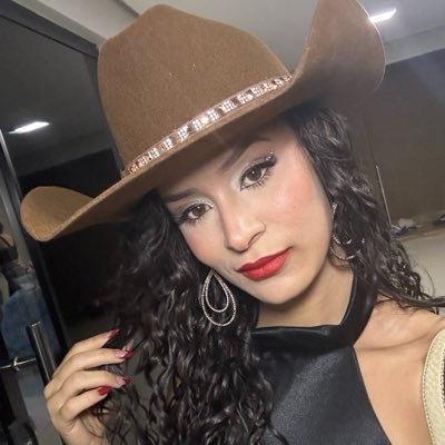 LuizaParlote's profile image