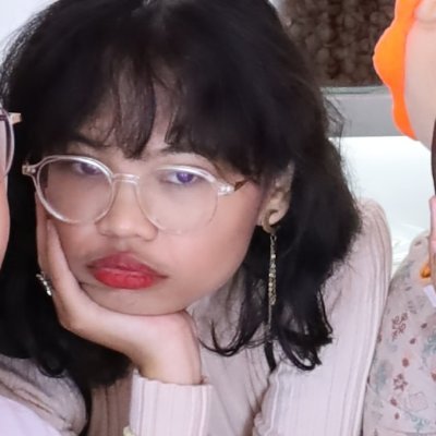 i am genderless. i am full of gender. i'm a malewife. i'm a girlboss. i'm biblically accurate angel. i'm the fourth reincarnation of god. i can never die