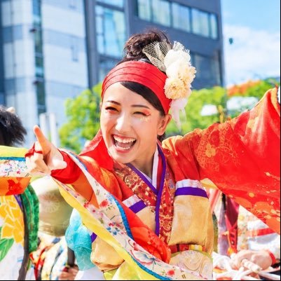 社会人７年目デス。一児(6歳♀︎)のママやってるワヨ。よさこい所属歴▷▶︎２００９年▷▶︎ 室蘭ルネッサンス→室蘭百花繚蘭→天嵩〜Amata〜→GH presents 倭奏