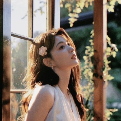 𝗥𝗣 — 𝟭𝟵𝟵𝟵 ❥Sit curvaceously at my bejeweled throne and look before you spell my name, 𝙒𝙖𝙣𝙜 𝘾𝙝𝙪𝙧𝙖𝙣. Hiatus.