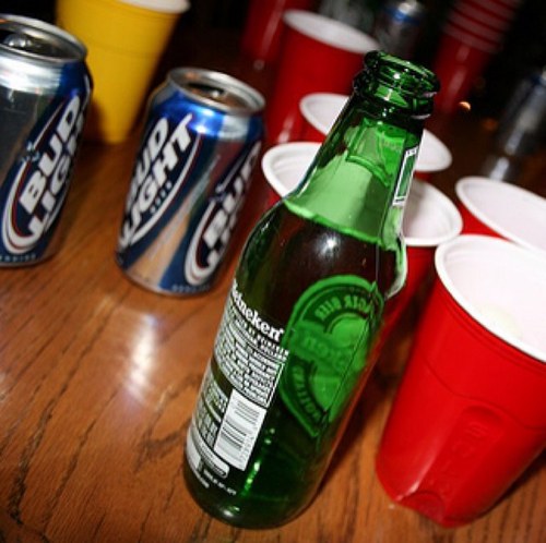 CollegeShitIDo's profile picture. The life of a real college student