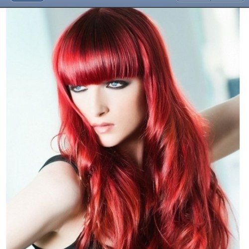 Rouge was created by Victoria & Michaela, both having great knowledge & a passion for hair Rouge was created!