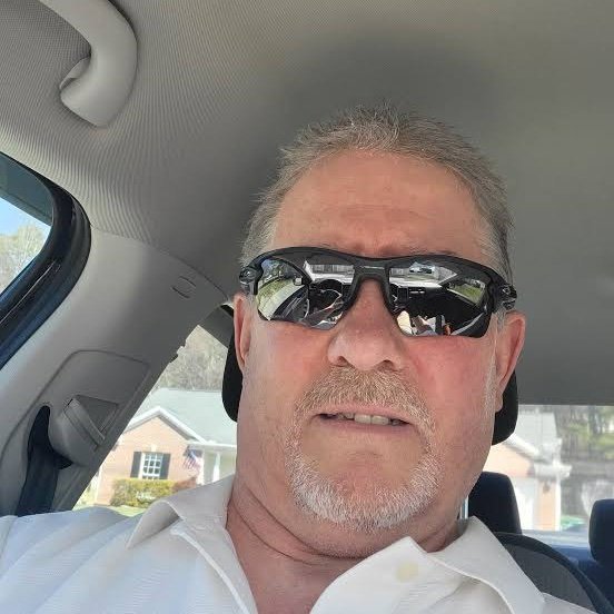 GBR | Twice Divorced | Love my new wife Peggy | ΣΦΕ 71’ | 4x dui | Fuck the Hawkeyes | #Releasethefiles