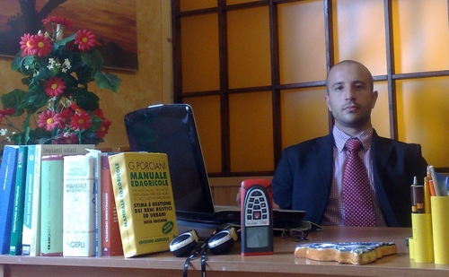 Massari_Antonio's profile picture. Geometra iscritto al Collegio Provinciale di Roma con il n° 10158 dal 2009