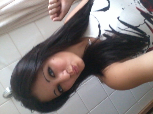 faço o inimigo rezar pra que eu fique bem , porque se eu for embora , ele vai se espelhar em quem ? (8'-