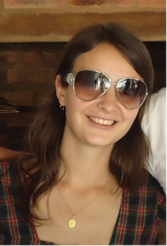 isabelavni's profile picture. 