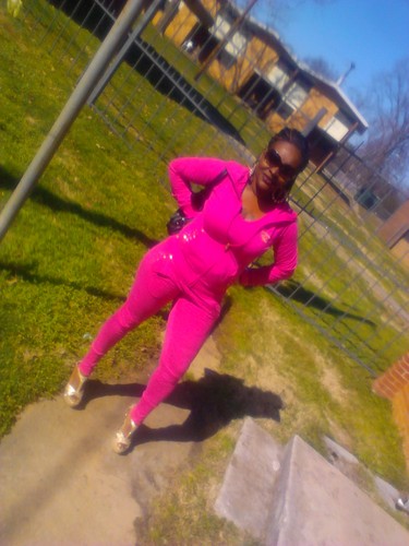 MoistMo's profile picture. I Love to have FUN,and I love to Travel,Chill and just enjoy LIFE