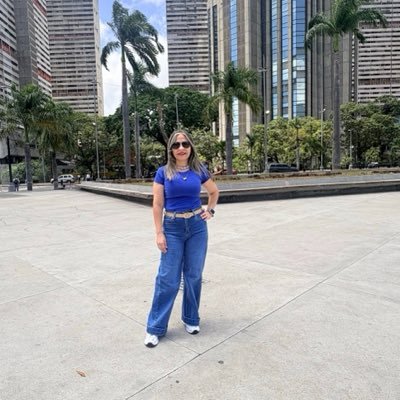 No hay almohada tan suave como la conciencia tranquila. Anti-Imperialista.
