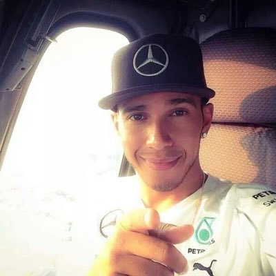 scumfckfowerboy's profile image