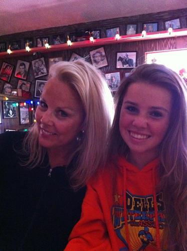 annmoss6's profile picture. Writer, brand developer, inbound marketing, email marketing