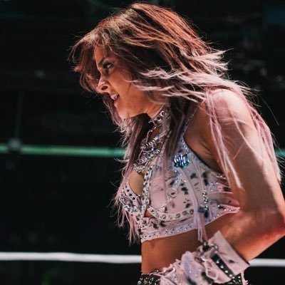 captain of team kick. • not @imcharliegirl_, just a parody account.