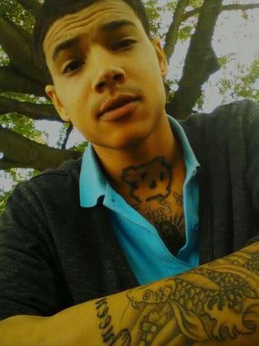 ch1avo's profile picture. #God
♥ Women