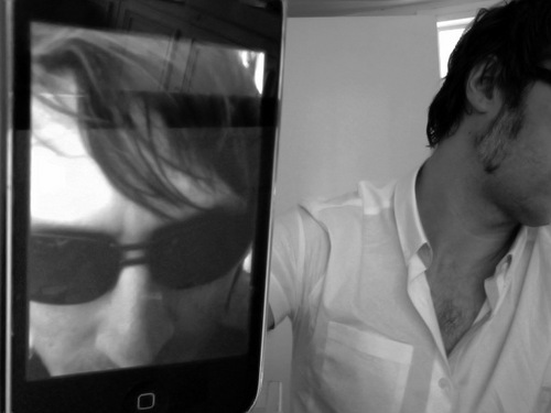 flamen_electro's profile picture. Boys Achtung, Pianoplatine, Giraphone Records, Chibar Records, La Nageuse au Piano, CRR de Bordeaux