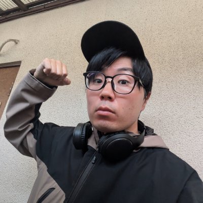 徳島県から東京に来ました。
お笑い芸人を引退して
関東圏を中心にマラソンなど
スポーツの大会に出場しております🙇
フルマラソン3時間48分50秒