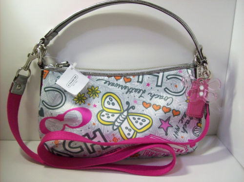 SurlyMermaid123's profile picture. has a passion for fashion, make-up, shoes and bags.