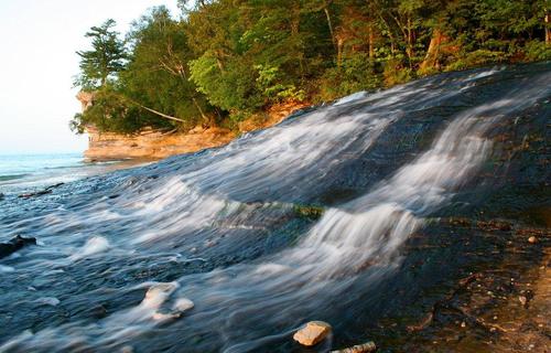 Wilderness to Waters Edge...blog & real estate social media network under construction