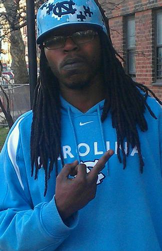 Single hard working man living life to da fullest from Harlem