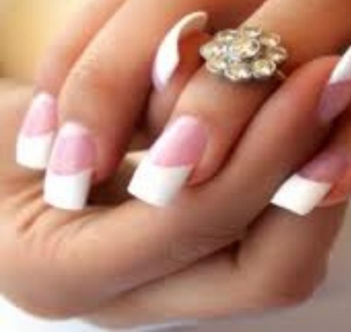 BeautypuffNails's profile picture. 