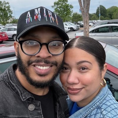 🕯️ lover of Jesus
💍 wife 
🤎 mommy of two
⚖️ paralegal life, routines & keyboards
☕️ coffee lover
