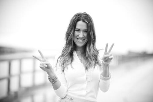 AnastassiaGrace's profile picture. Evidential Spirit Medium, Random Dance Party Enthusiast, Joy-Seeker, Silly Pants. Helping you know love & life are truly eternal!