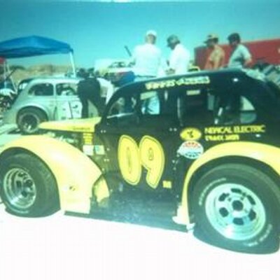 Profile Picture of Donnie Akers (@racing1909) on Twitter