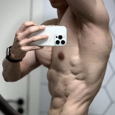 amycr560osby's profile image