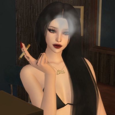 theres no unclothed pussy n tiddies here || it is NOT an alter account.