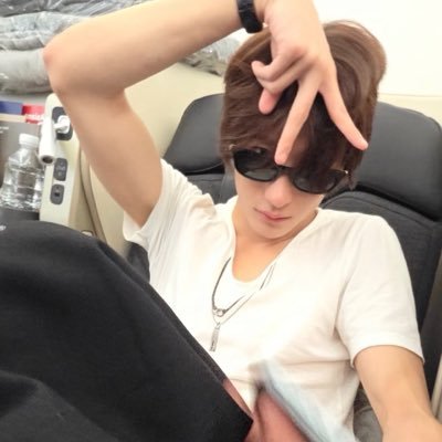 초멘..아주반겨요아주사랑해드립니다
걍저를지피티정도로생각하고뎀하셔도
다받아드립니다웰컴👩‍❤️‍💋‍👩
행복한라이즈덕질함께해용💕
아줌마아닙니다