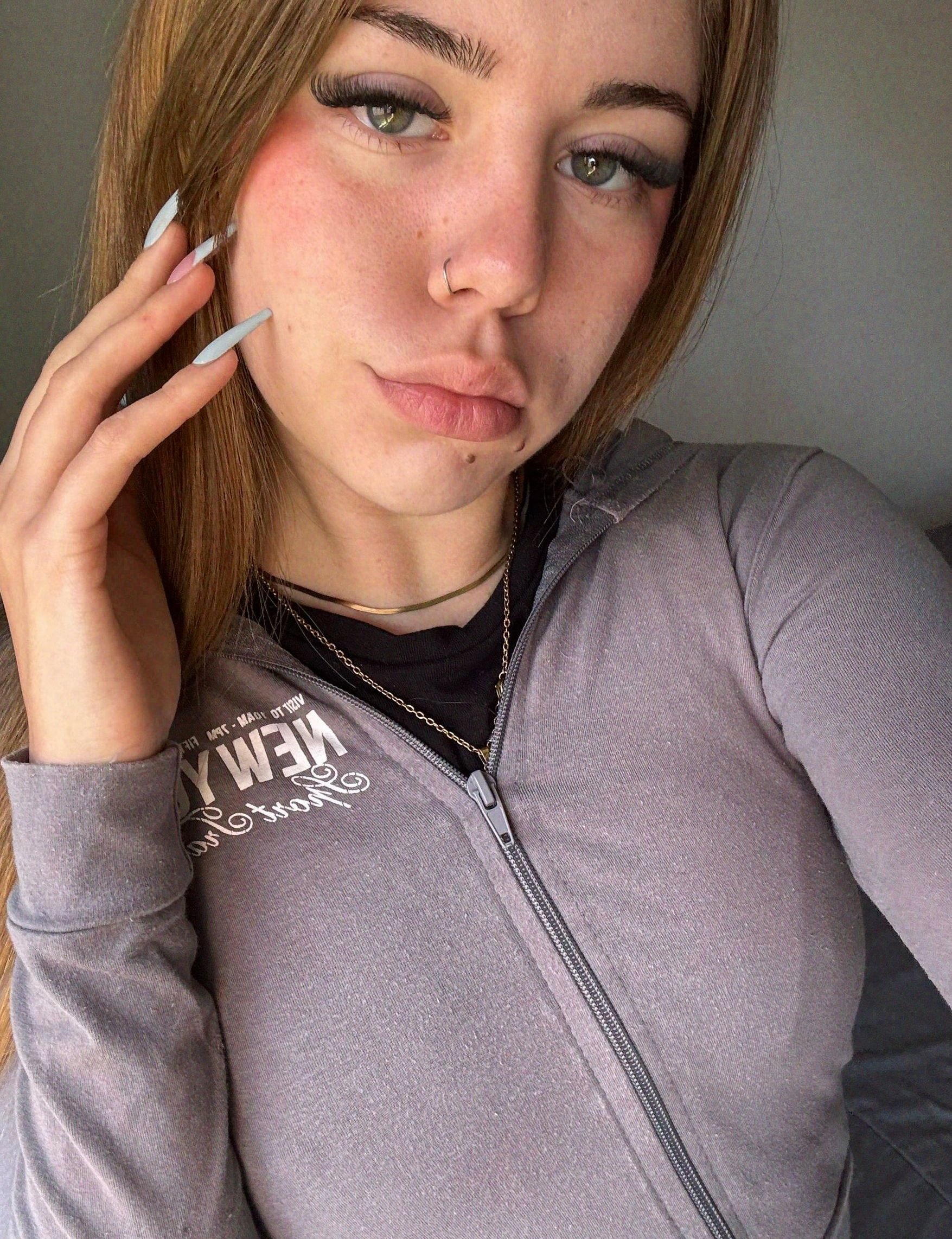 lover of matcha n rainy days + honest people