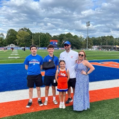 Husband | Father | ILB Coach @LCU_ftball | @USMC Veteran | H-town born & raised | Recruiting area: Houston