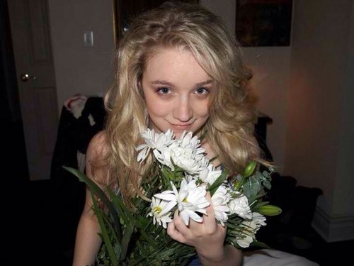 TabithaSKINS's profile picture. Tabitha here, I'm blonde super rich! Spoiled&I'm nice :) im a singer
& Omg I love singing but this is not enough space to talk about me! Lets go get wasted k3