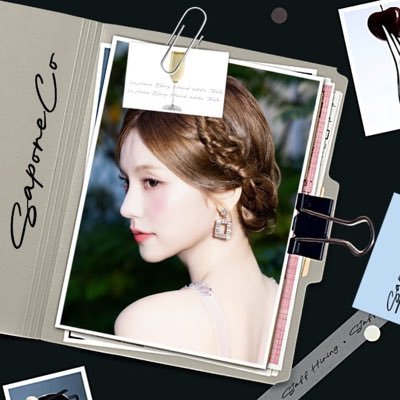 ⠀⠀ Pâtissiers-Whalies like ace leader of @Fatalitzy, blooming in a kind of beauty and grace that’s simply her own. Hwang Yeji (2000)