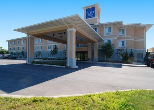 Gold Award Winning Sleep Inn and Suites.