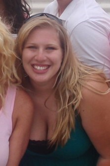 Andiluv16's profile picture. No Worries.... Live life ....Love Music