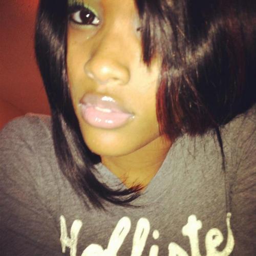 KeeBOSSbitch's profile picture. Kee Rose,Senior,& Currently looking for a twubby?