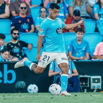 ⚽️ Futbolista profesional uruguayo de @RCCelta 🩵 y @Uruguay 🇺🇾. Cuenta oficial. #SCR