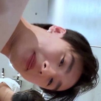 stroberliee Profile Picture