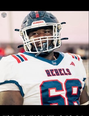 c/o 2027 O line/D line | 6’0 300 | 3.5 GPA | bench 415 | squat 605 | Strom Thurmond High-school | 2025 AA South Carolina State Champs | NCAA ID:2601793727