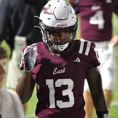 East Robertson high school class of 2030 RB Varsity starter as freshman. 5’10 170lbs issacprincejr13@gmail.com