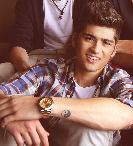 Never regret anything you do in life, cause at one point, it made you happy..        Even though my account is for Zayn I love the rest of the boys as well«3