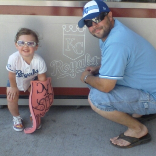 BrandonNiemuth's profile picture. If someone means something to you make sure they know it    #makeitcount