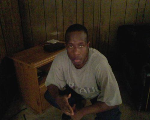 Nsidious26's profile picture. From the Boogie Down Bronx. Loves Hip Hop to the fullest. Also love to do movies. holla back. ONE