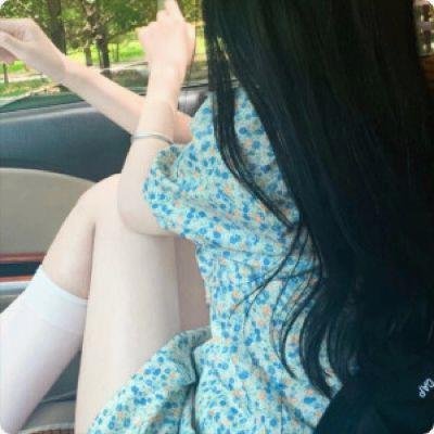 暇な時にたくさん話せる人ほしいですLINE追加待ってます♪