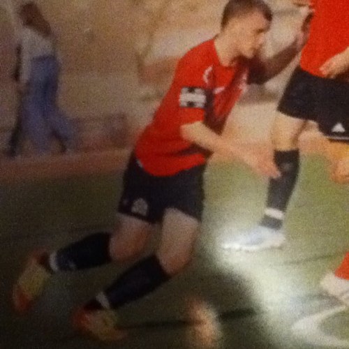 nick_costa17's profile picture. My home is green and between two goals