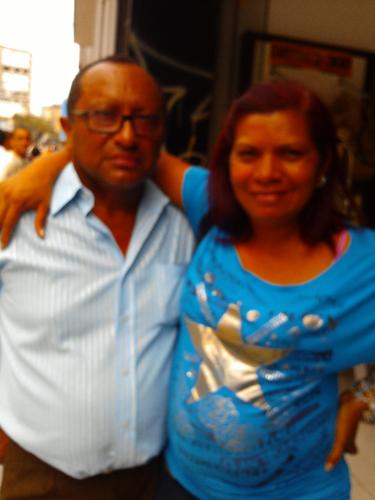 VENEZOLANA / #SiguemeYteSigo