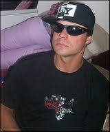 RABUK7's profile picture. creio em Deus por isto agradeço tudo que tenho...por isto ====venha e VÊ===;P