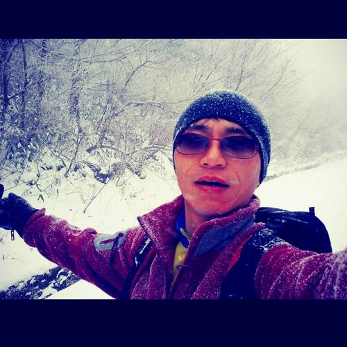 shoo9588's profile picture. 지리산이 좋아요. 술과 풍물과 사람이 좋아요.